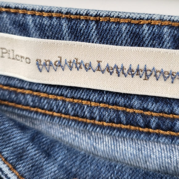 Pilcro Hyphen Relaxed Button Front Wardrobe Staple 5 pocket Jean Size 32. - Picture 9 of 11